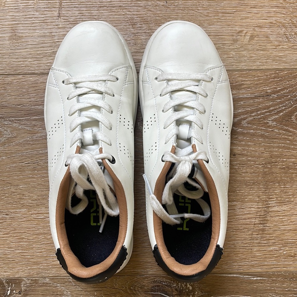 “Like new” Kuru shoes